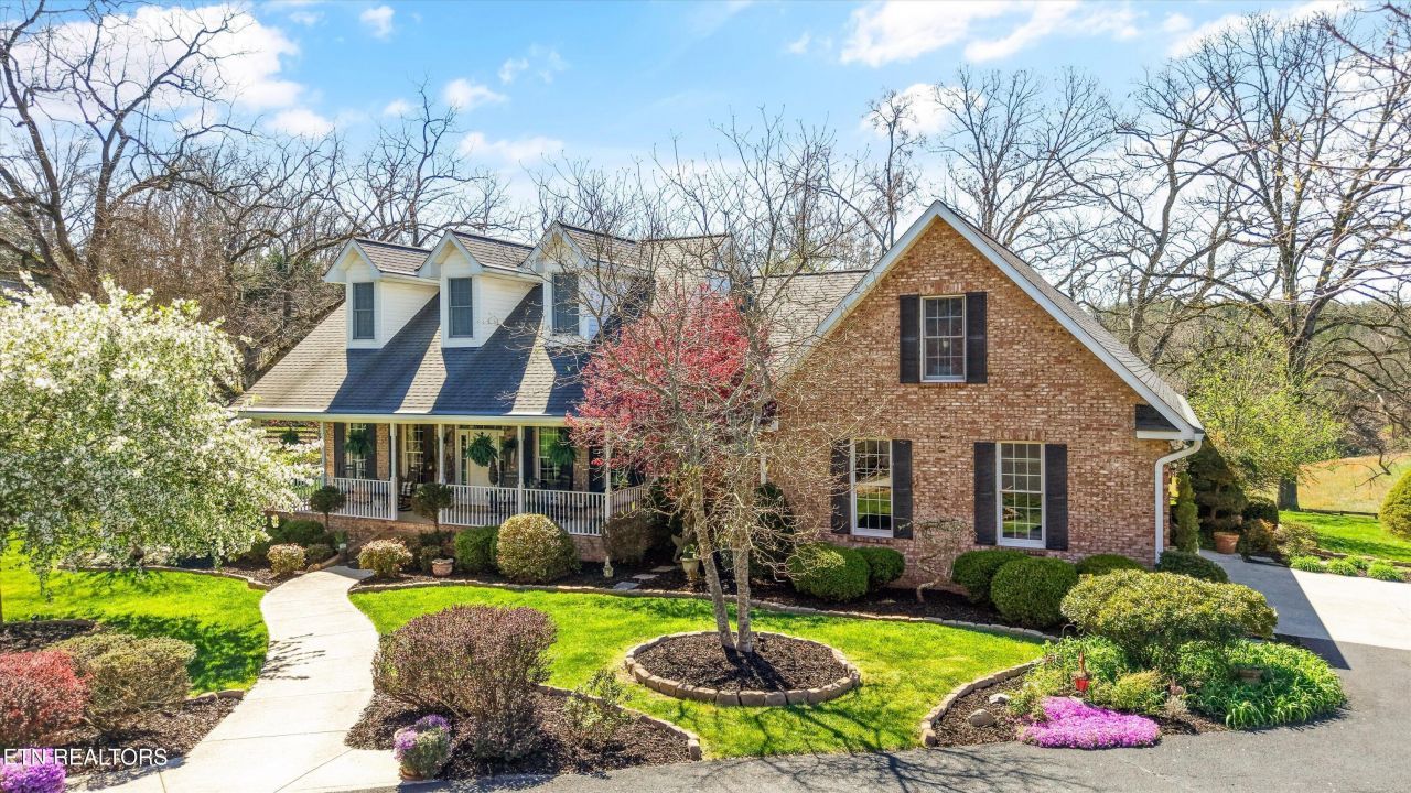 145 Walker Court, New Tazewell, TN 37825 Main Photo