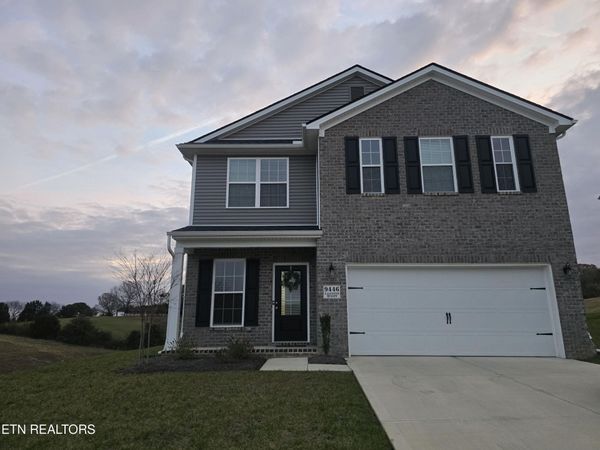 9446 Valentine Meadow Rd, Knoxville, TN 37931