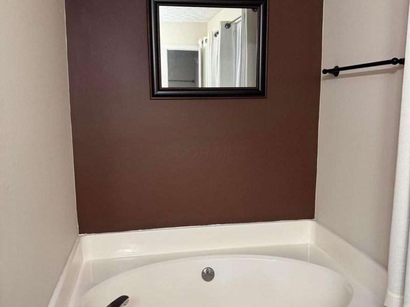 6057 Northbend Drive , Canal Winchester, OH 43110 Photo 23