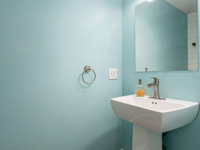 2435 Freedom Lane, Zanesville, OH 43701 Photo 36