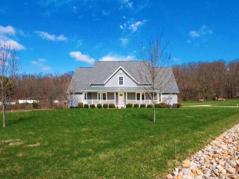 2435 Freedom Lane, Zanesville, OH 43701 Photo 4