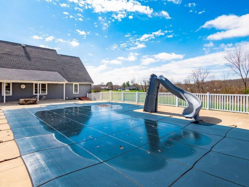 2435 Freedom Lane, Zanesville, OH 43701 Photo 9