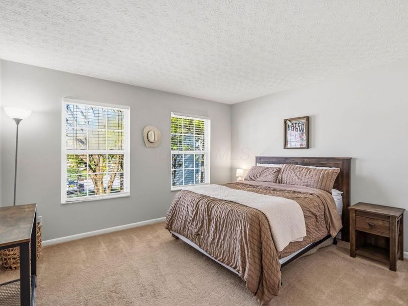 1129 PEBBLE BROOK Drive, Columbus, OH 43240 Photo 18