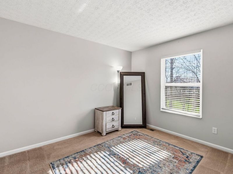 1129 PEBBLE BROOK Drive, Columbus, OH 43240 Photo 20