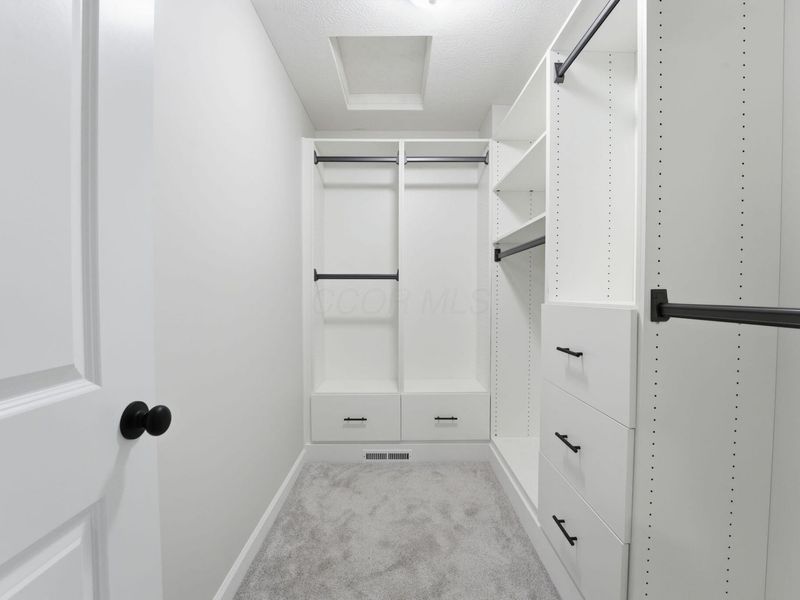 8943 Emerald Hill Drive, Lewis Center, OH 43035 Photo 22