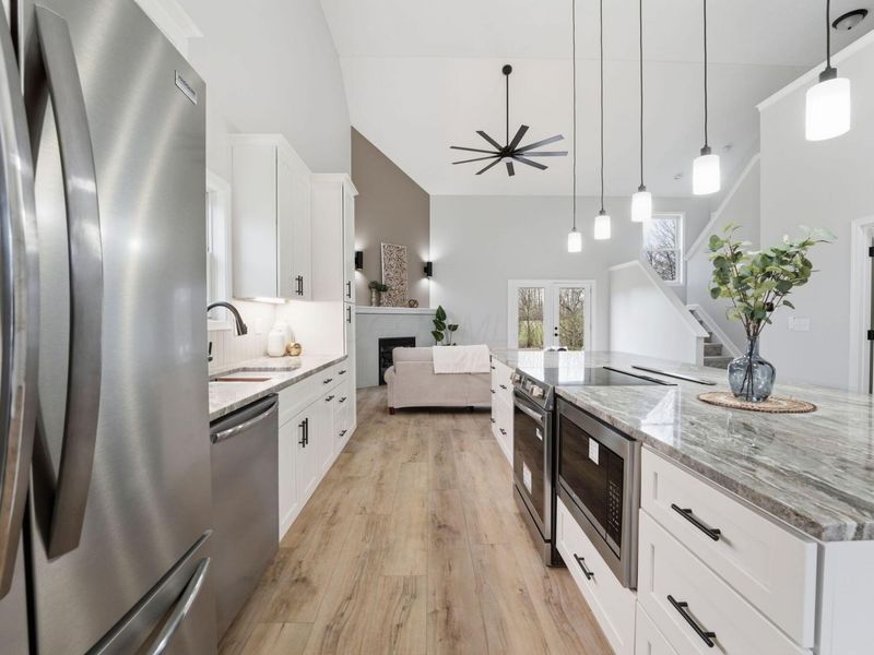 8943 Emerald Hill Drive, Lewis Center, OH 43035 Photo 9