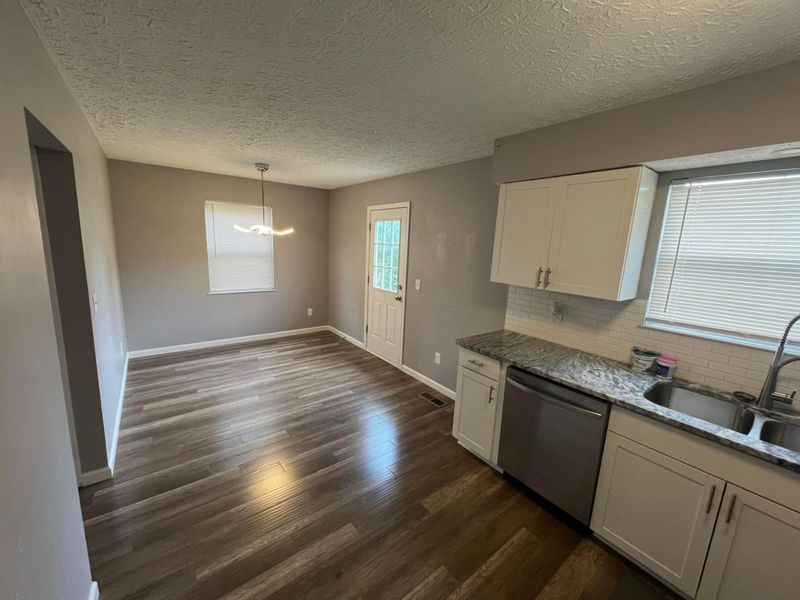 3865 Heatherglen Drive , Columbus, OH 43221 Photo 5