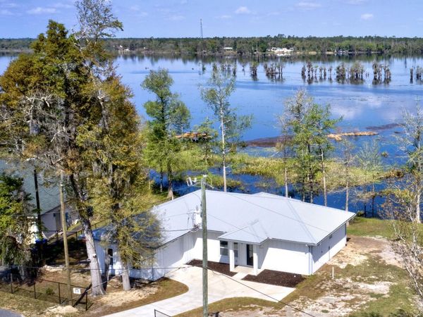 9019 Pecan Street , Youngstown, FL 32466