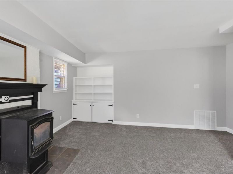 8225 W Prospect Road, Washington Township, OH 45133 Photo 10