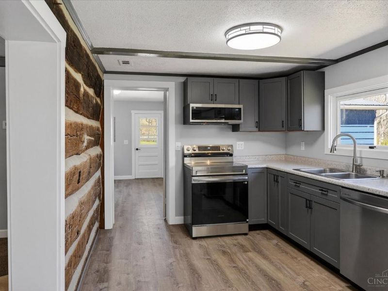 8225 W Prospect Road, Washington Township, OH 45133 Photo 13