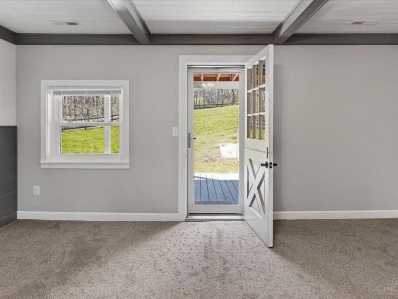 8225 W Prospect Road, Washington Township, OH 45133 Photo 3