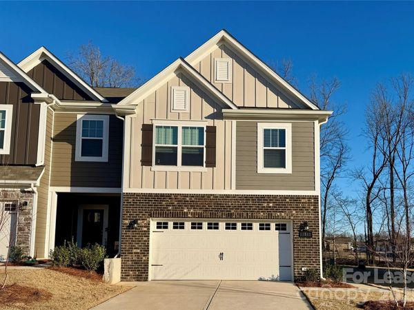 1940 Highland Park Drive, Charlotte, NC 28269