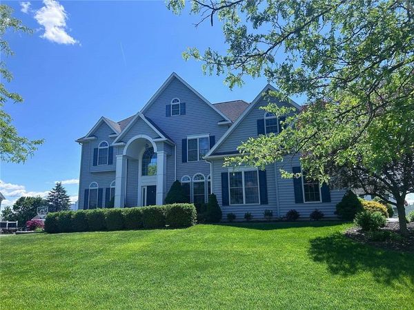 16 Chelsea Drive, Horseheads, NY 14845
