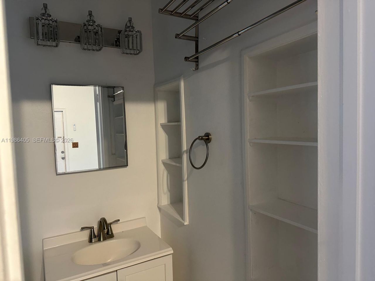 340 Mendoza Ave, Unit 2, Miami, FL 33134 Photo