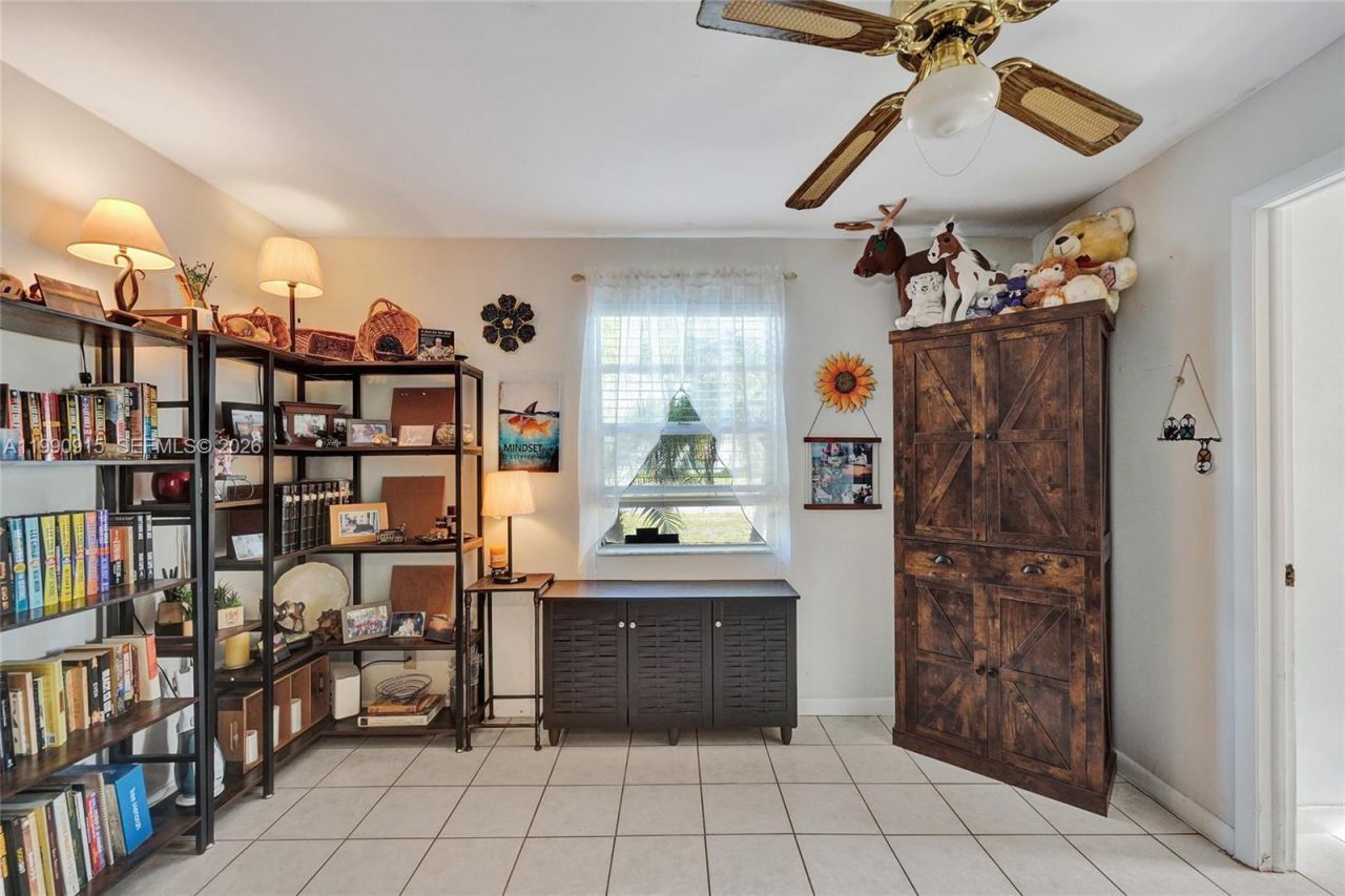 2542 Coolidge St, Hollywood, FL 33020 Photo