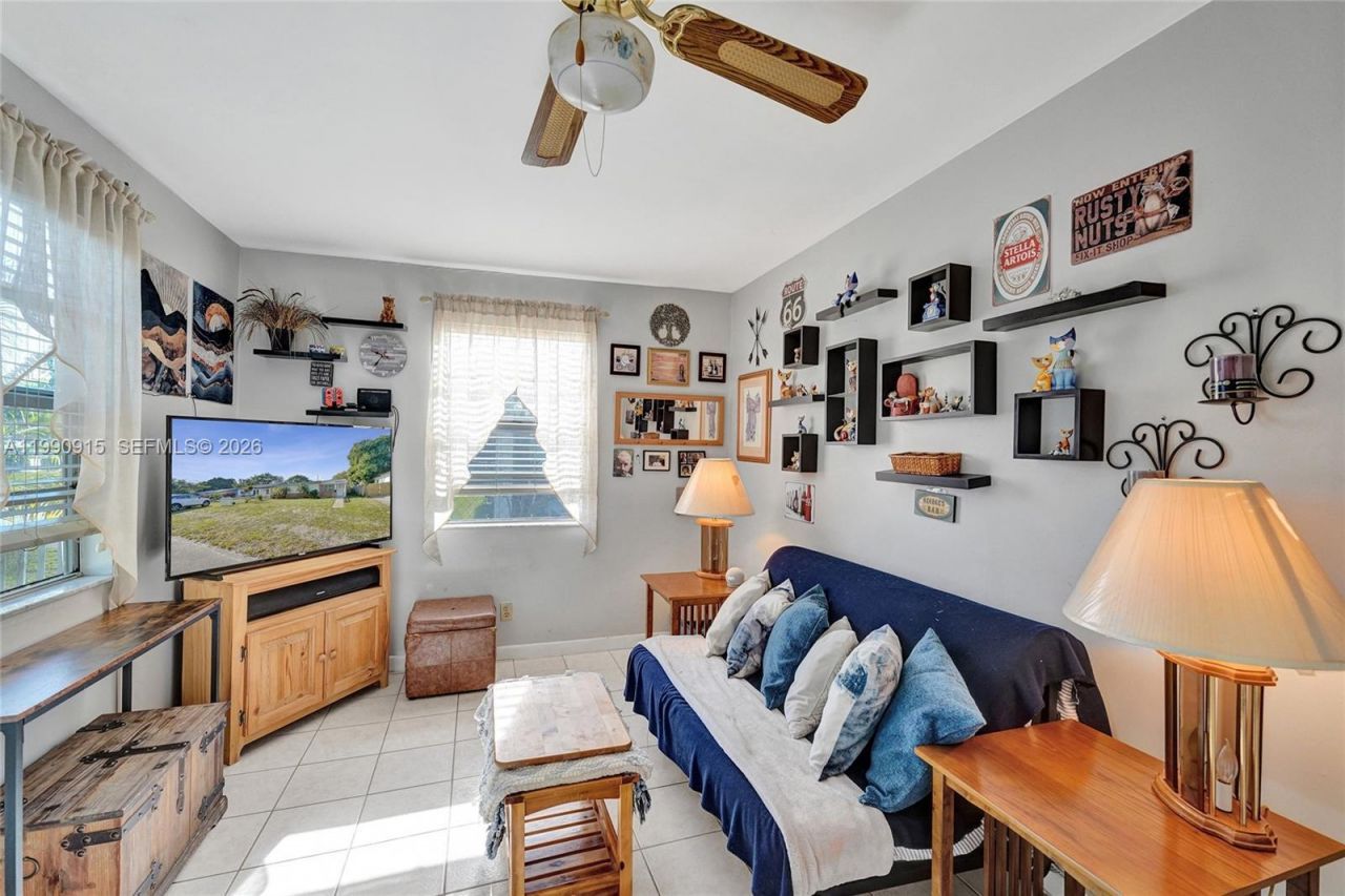 2542 Coolidge St, Hollywood, FL 33020 Photo