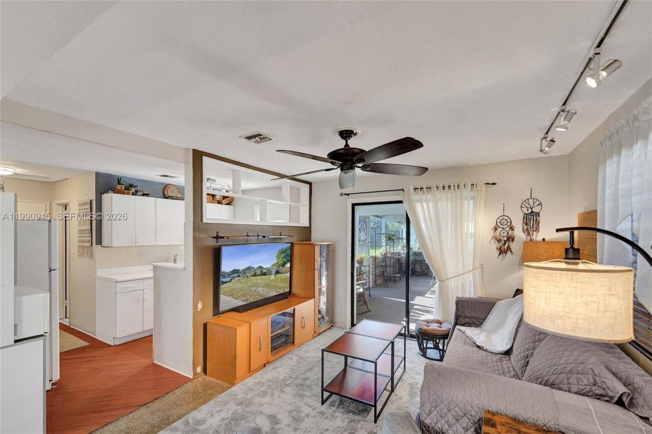 2542 Coolidge St, Hollywood, FL 33020 Photo