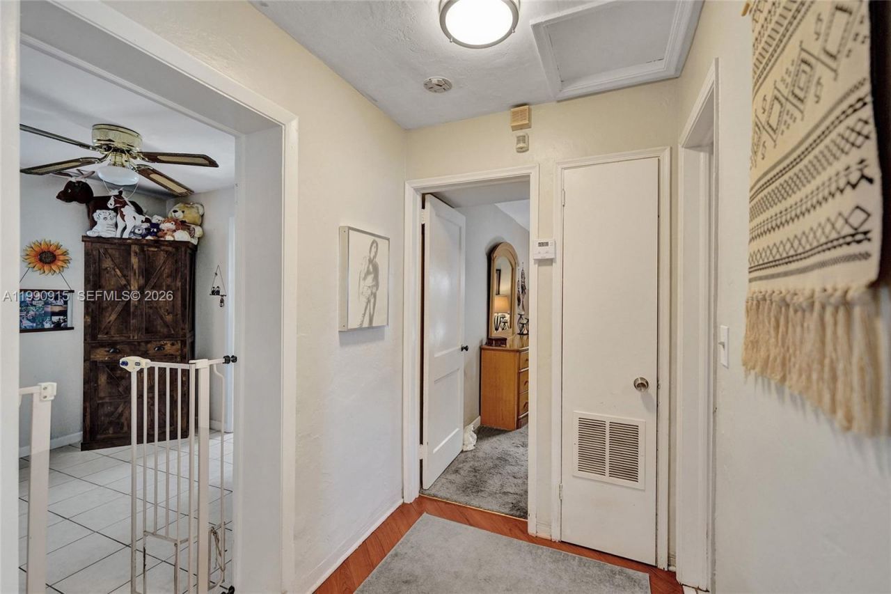 2542 Coolidge St, Hollywood, FL 33020 Photo