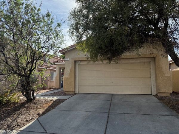313 Lilac Arbor Street , Las Vegas, NV 89144
