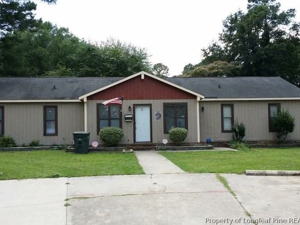 1437 Artesian Court , Fayetteville, NC 28304