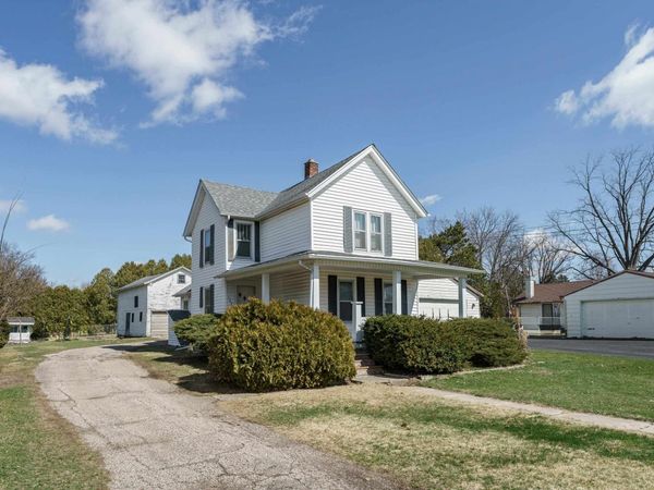 1229 Ruger Avenue, Janesville, WI 53545