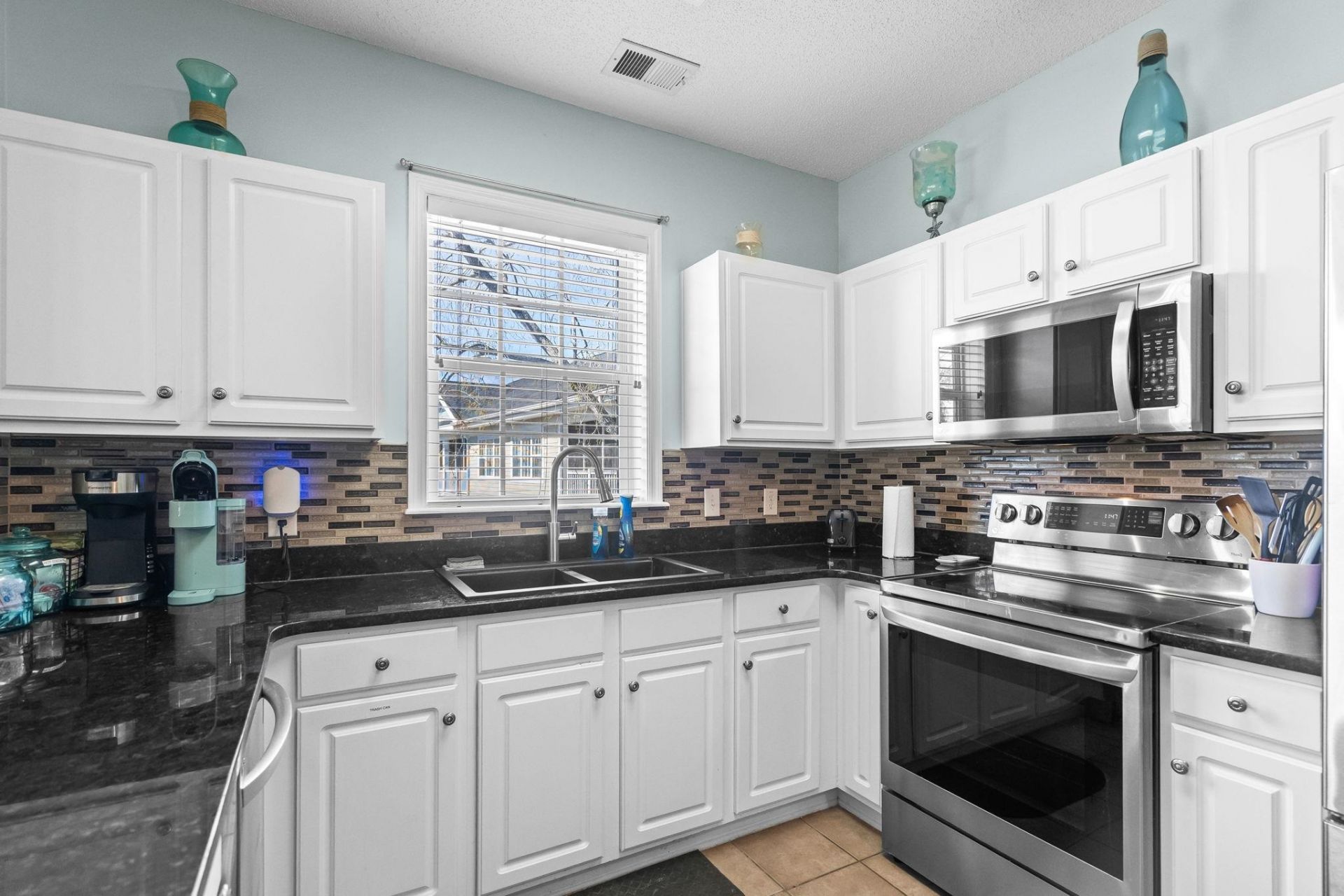 5801 Oyster Catcher Dr. Photo 8