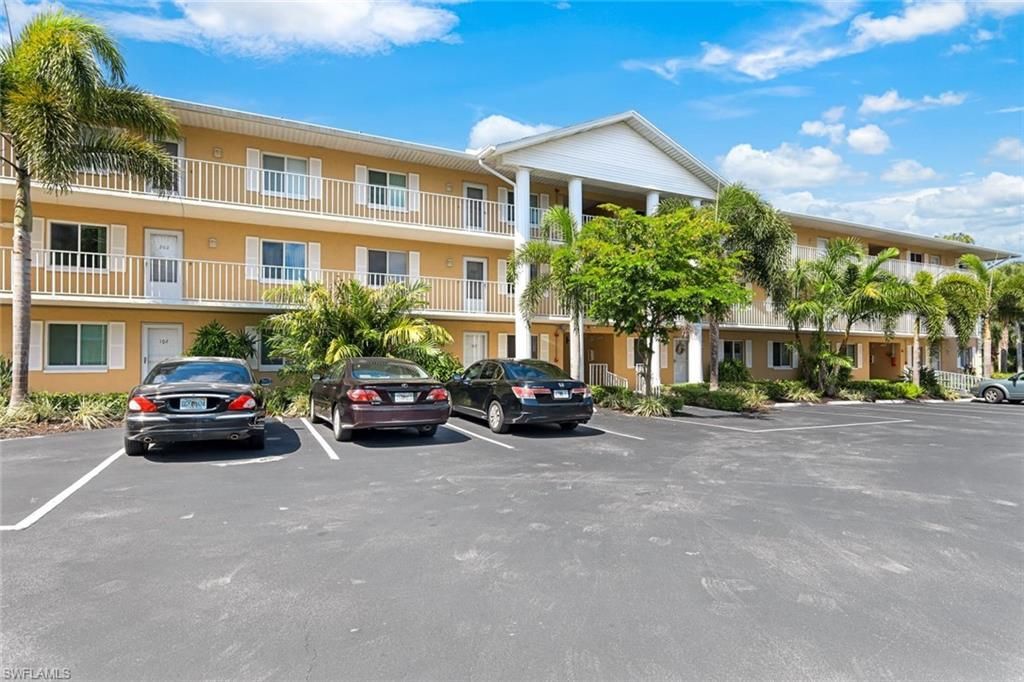 3041 Sandpiper Bay Cir , Unit H203, Naples, FL 34112 Photo