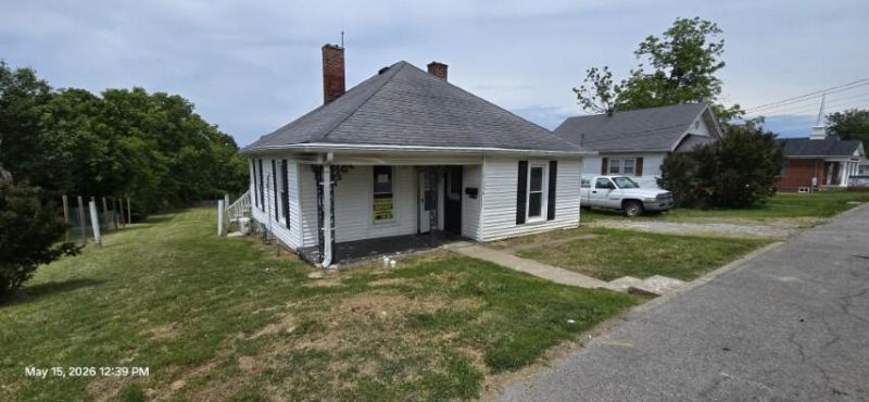 354 S Magnolia Street, Harrodsburg, KY 40330 Main Photo