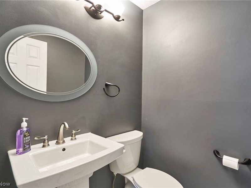 28180 Detroit Road, Unit D1, Westlake, OH 44145 Photo 12