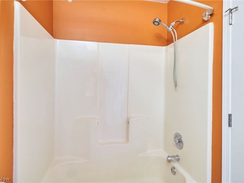 28180 Detroit Road, Unit D1, Westlake, OH 44145 Photo 18