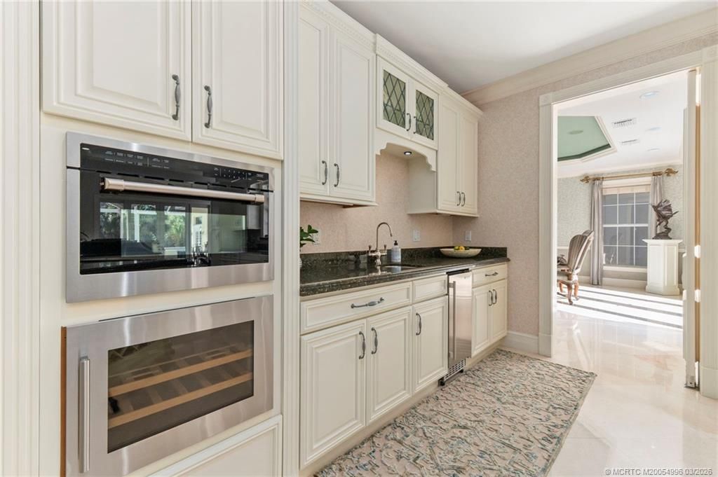 5551 SW Mistletoe Lane, Palm City, FL 34990 Photo