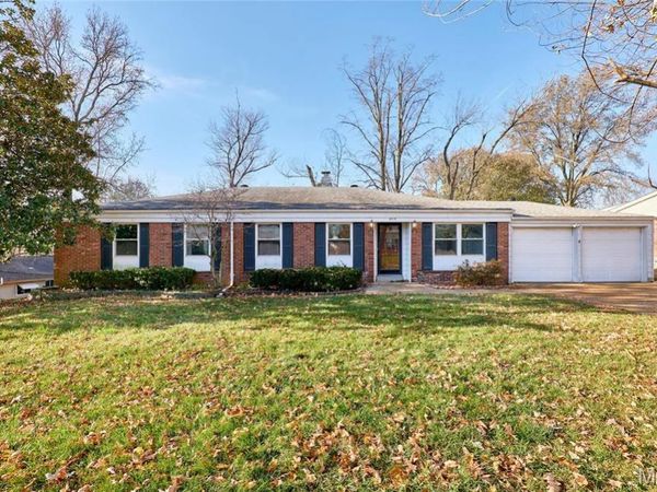 815 Montmartre Court, St Louis, MO 63141