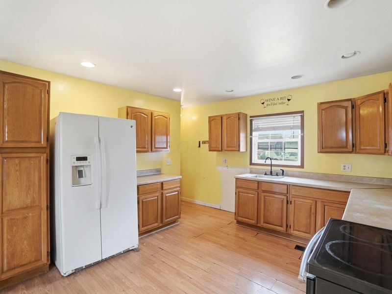 555 Avondale Avenue , Marion, OH 43302 Photo 22