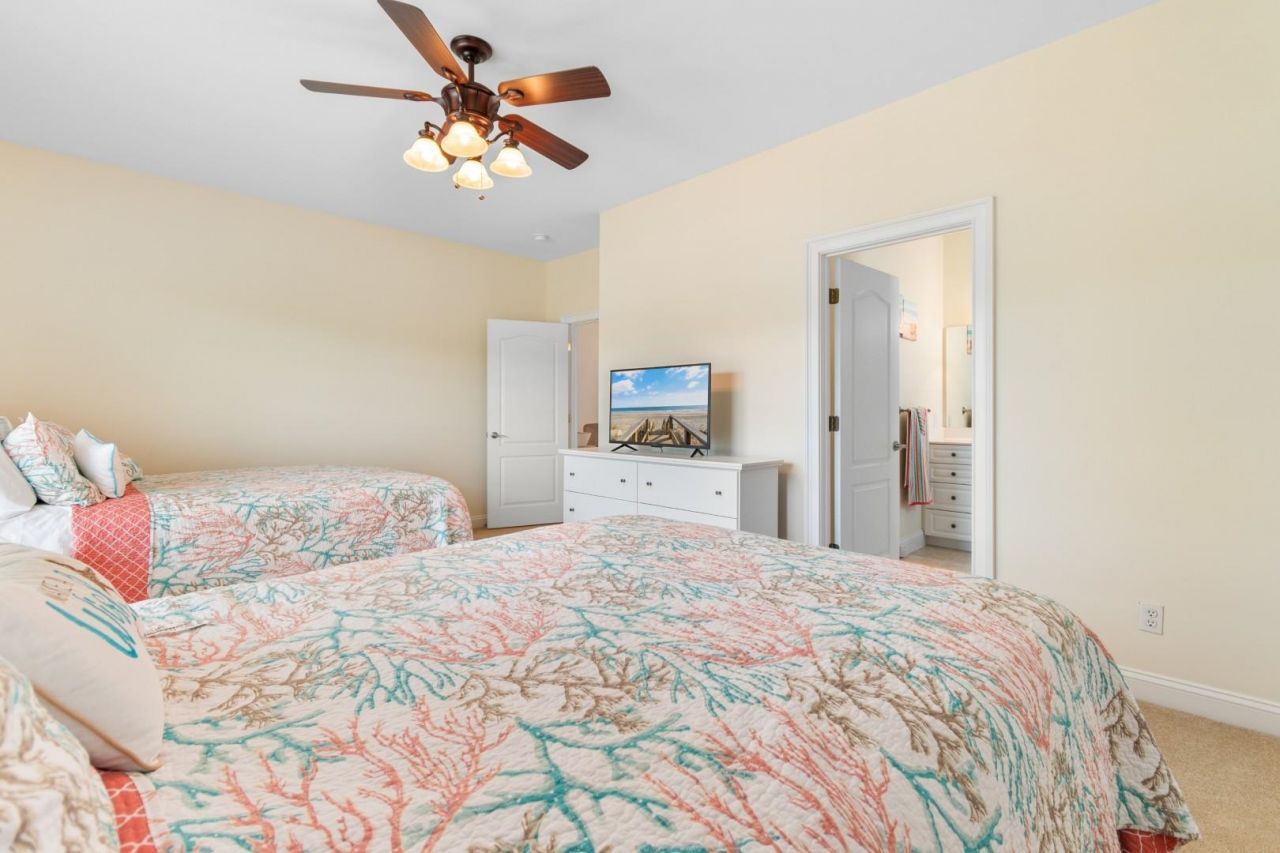 4413 Plantation Harbour Dr. Photo 19