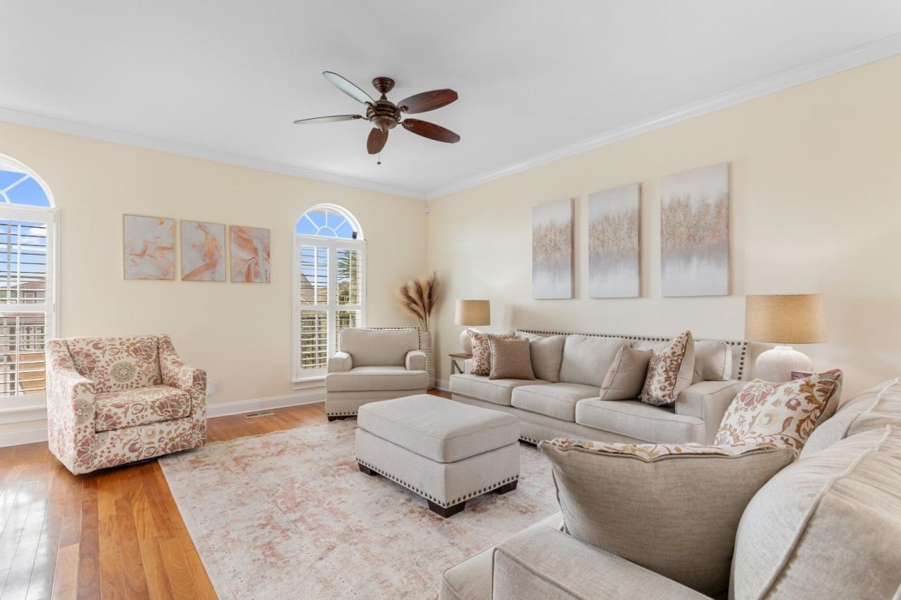 4413 Plantation Harbour Dr. Photo 8