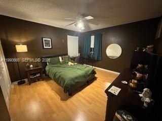 1040 NW 185th Ave , Pembroke Pines, FL 33029 Photo