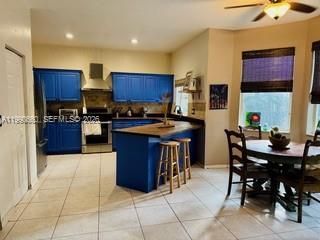 1040 NW 185th Ave , Pembroke Pines, FL 33029 Photo