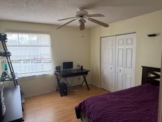 1040 NW 185th Ave , Pembroke Pines, FL 33029 Photo