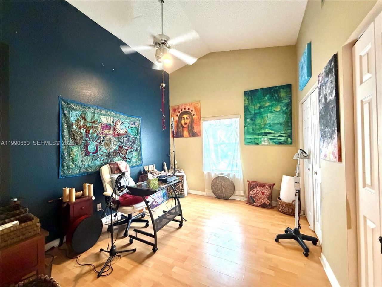 1040 NW 185th Ave, Pembroke Pines, FL 33029 Photo