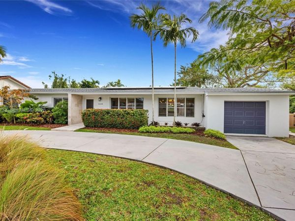 6440 SW 63rd Ter , South Miami, FL 33143