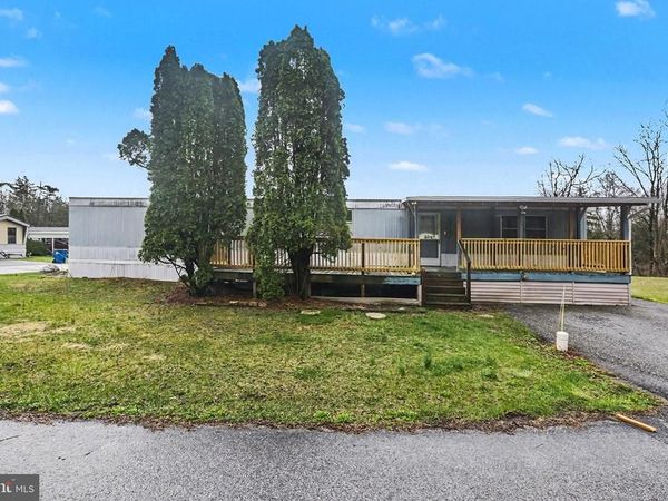 9 DEMI COURT , CARLISLE, PA 17015