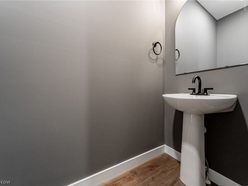 23425 Bryden Road, Shaker Heights, OH 44122 Photo 17