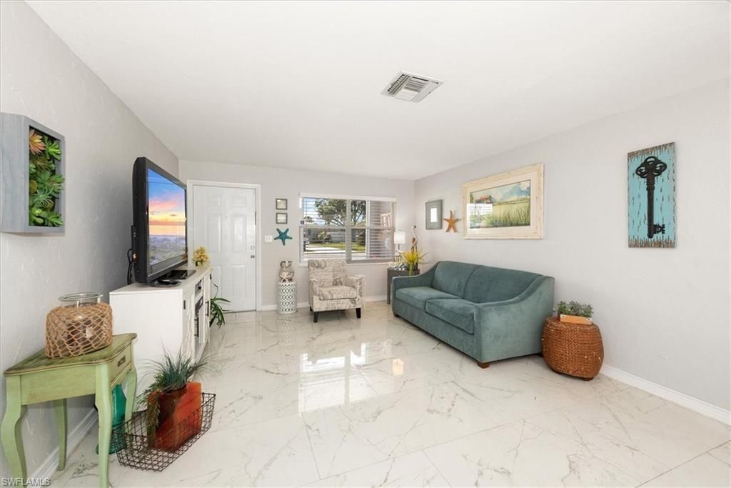 162 Brooks Rd , North Fort Myers, FL 33917 Photo