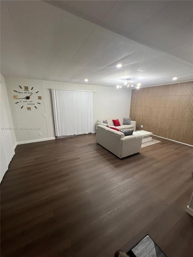 639 S Ash Lane , Atlantis, FL 33462 Photo