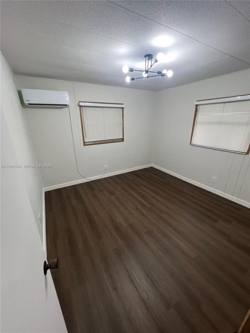 639 S Ash Lane , Atlantis, FL 33462 Photo