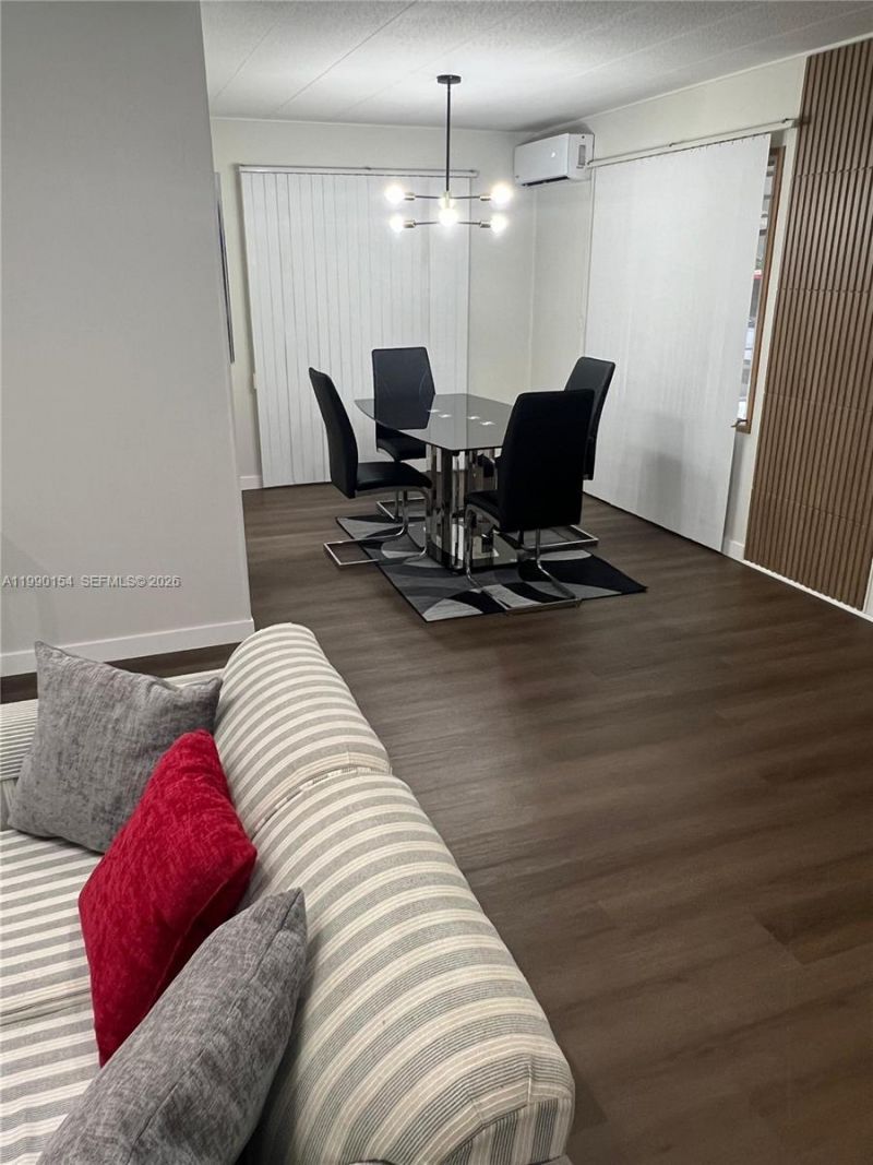 639 S Ash Lane , Atlantis, FL 33462 Photo