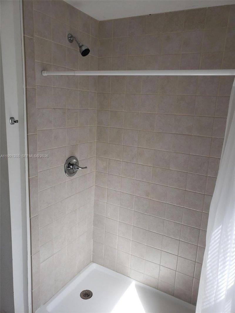 21730 NW 8th Ct, Pembroke Pines, FL 33029 Photo