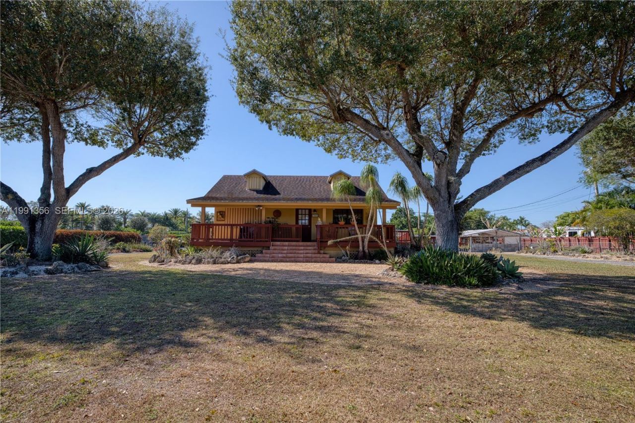 23550 SW 214th Pl, Homestead, FL 33031 Photo