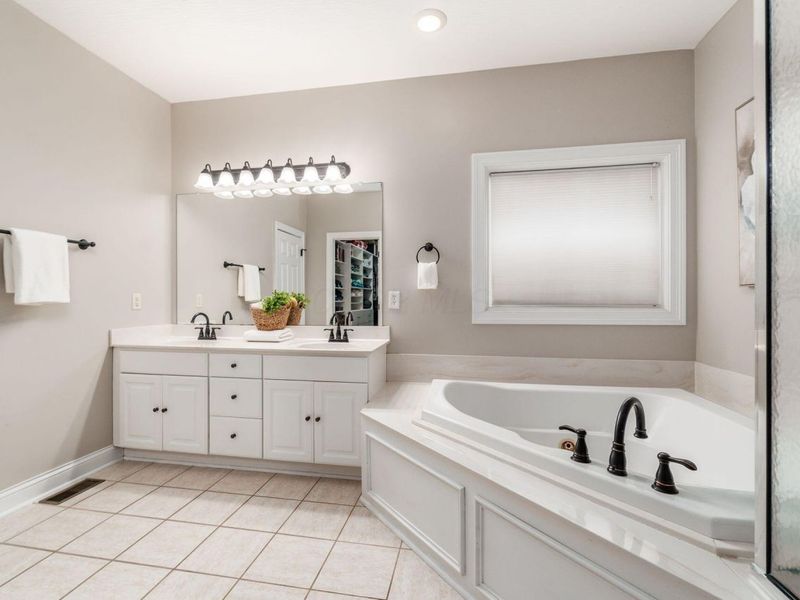 5681 Streamside Drive, Galena, OH 43021 Photo 23