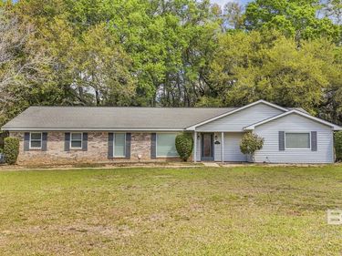 10207 Plantation Drive, Daphne, AL 36526